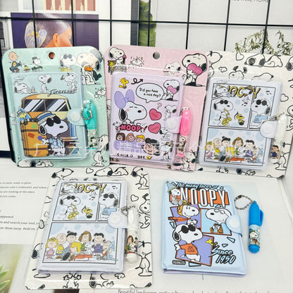 Mini Agenda Con Lapicero Snoopy