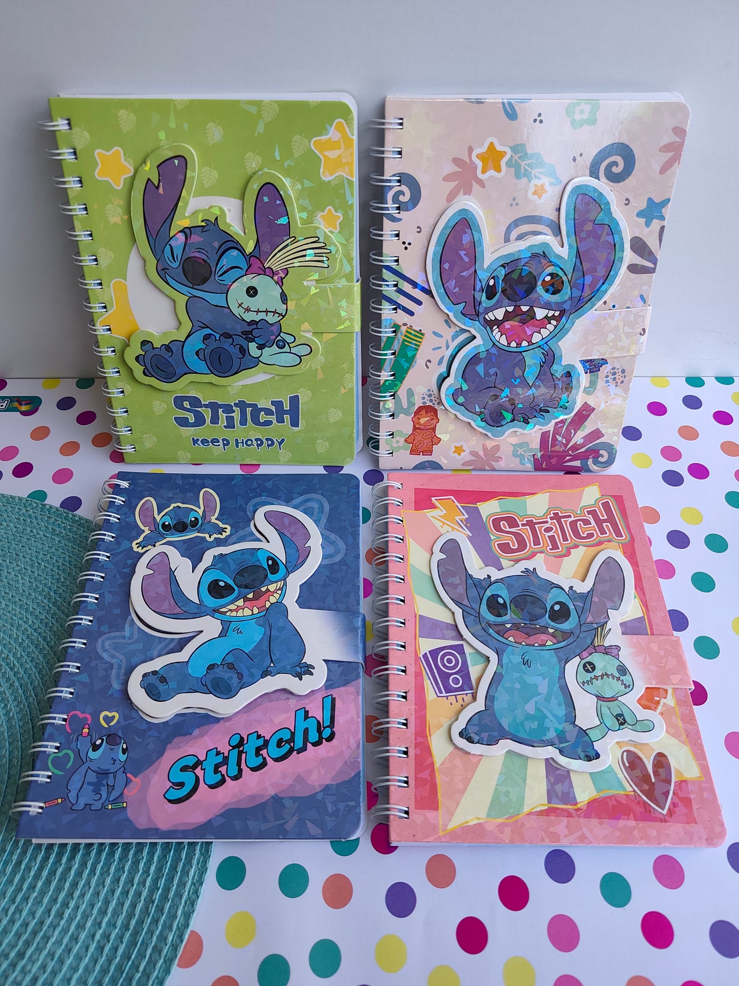 Agenda De Stitch Con Broche Efecto Relieve