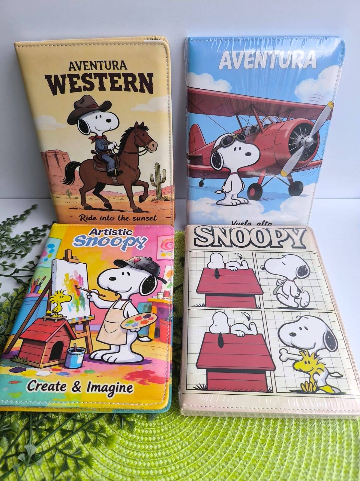 Agenda De Snoopy Acolchada Con Hojas Decoradas