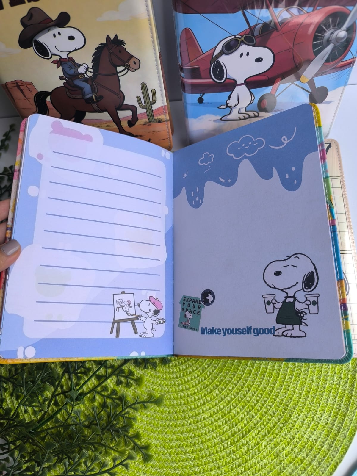 Agenda De Snoopy Acolchada Con Hojas Decoradas